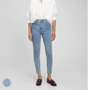 GAP NWT JEANS, True Skinny High Rise, Size 26